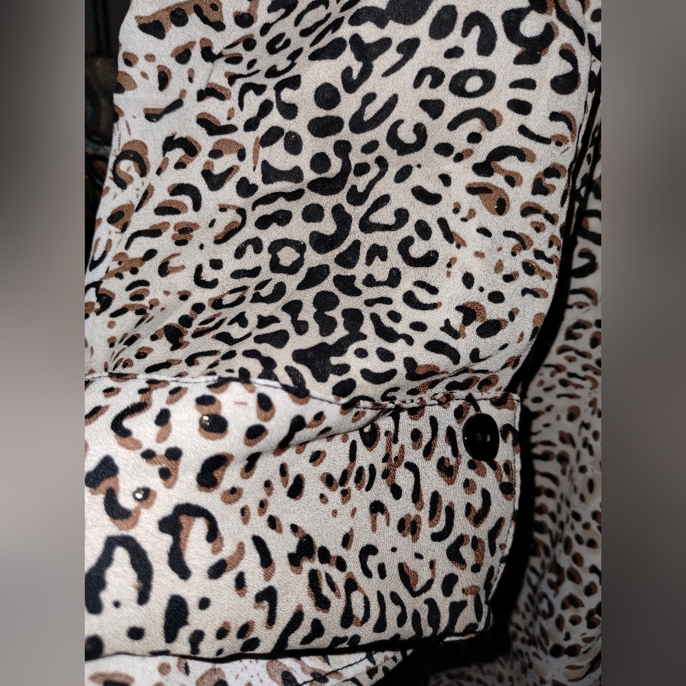 Maggie Barnes Vintage Leopard Print Women's Top 3x - Picture 9 of 9